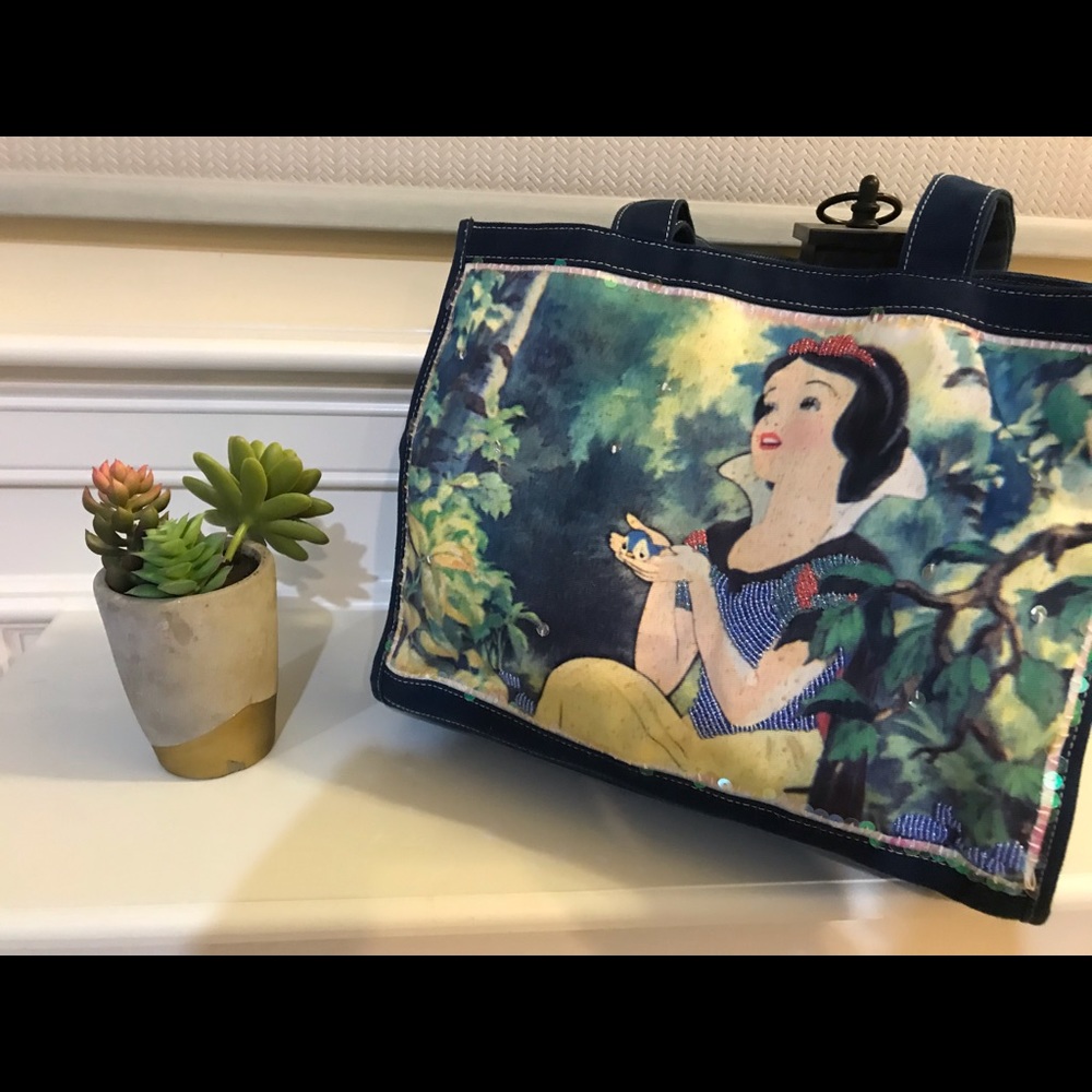 Disney Vintage-like Snow White tote bag
